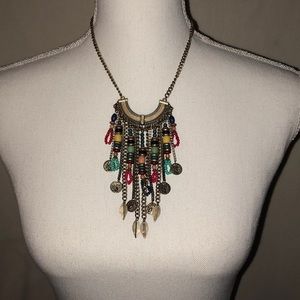 Statement necklace